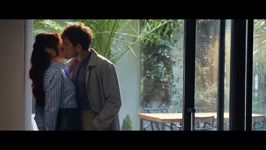 Teaser Trailer for “The Girlfriend” (2025 TV Series) Starring Robin Wright and Olivia Cooke