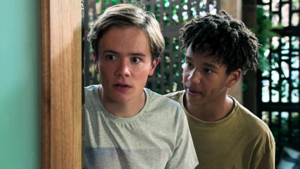 Neighbours deutsche UT - 8923 (19.10)