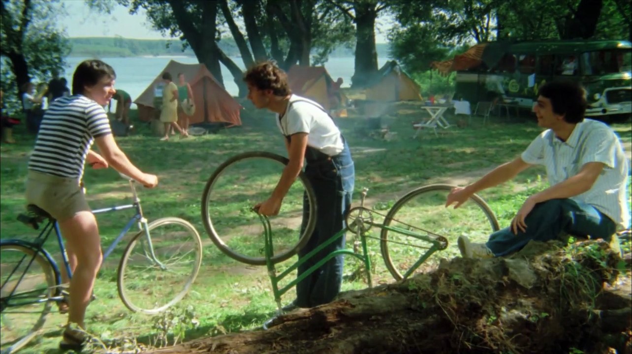 Varljivo leto 68 - Vrući kadrovi