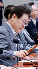 李 “실수하지 않는 게 공무원 의무”…공무원 사회 ‘군기 바짝’