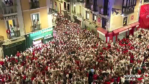 Pamplona entona el 'Pobre de mí' y dice adiós a San Fermín