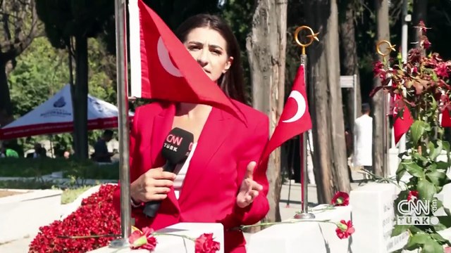 Edirnekapı’da anlamlı tören: 15 Temmuz’un kahramanlarına saygı duruşu