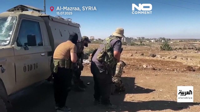 Dezenas de mortos em violência sectária e ataque aéreo no sul da Síria