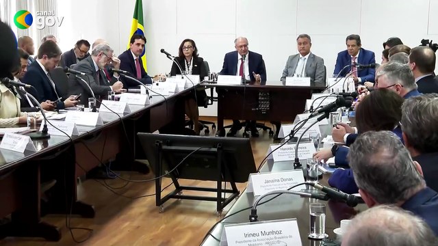 Vice-presidente e ministro Geraldo Alckmin realiza primeiras reuniões com empresários para traçar estratégias contra tarifas dos EUA