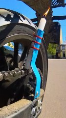 Genius Way to Lube a Motorcycle Chain 🏍️
