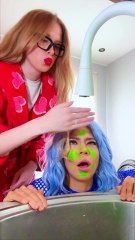 Cette astuce de lavage a l'air folle, mais elle fonctionne à merveille ! 🧺🤯 #hack #nettoyage