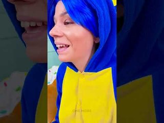 Astuce pour un retrait facile du rouge à lèvres 💋 #shorts #rougeàlèvres