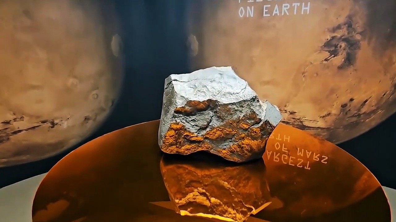 Biggest chunk of Mars on Earth! Take a tour at Sotheby's