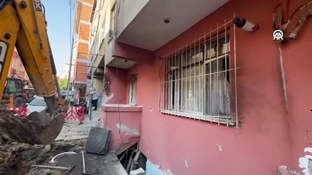 Küçükçekmece'de doğal gaz borusunda meydana gelen patlamada 2 kişi yaralandı