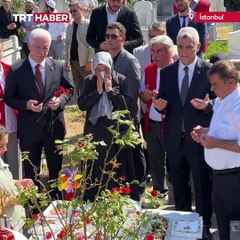 15 Temmuz şehitleri dualar ve gözyaşlarıyla anıldı
