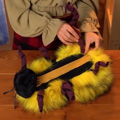 She made a unique bag out of improvised materials!