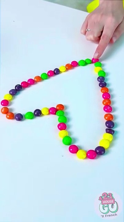 Un arc-en-ciel coloré directement sur votre assiette ! 🌈✨ #drôle #astuce