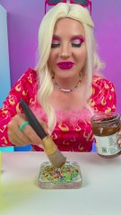 Sweetest Makeup Ever! Yep, You Can Eat It! 🍭 #funny #food