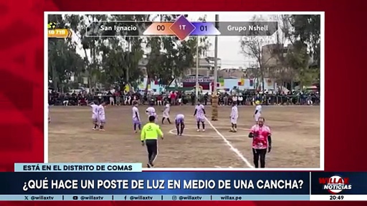 ¿QUÉ HACE UN POSTE DE LUZ EN MEDIO DE UNA CANCHA? | Willax