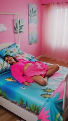 I Woke Up Surrounded by Fishes and... WHAT?! 😱😬🐠