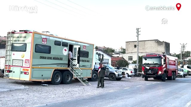 Ayvacık ilçesinde çıkan orman yangınına havadan ve karadan müdahale ediliyor