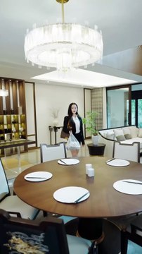 She changed her appearance for revenge, but she was completely paralyzed the moment the president touched her waist. This abstinent and domineering man held her in his arms and doted on her every night