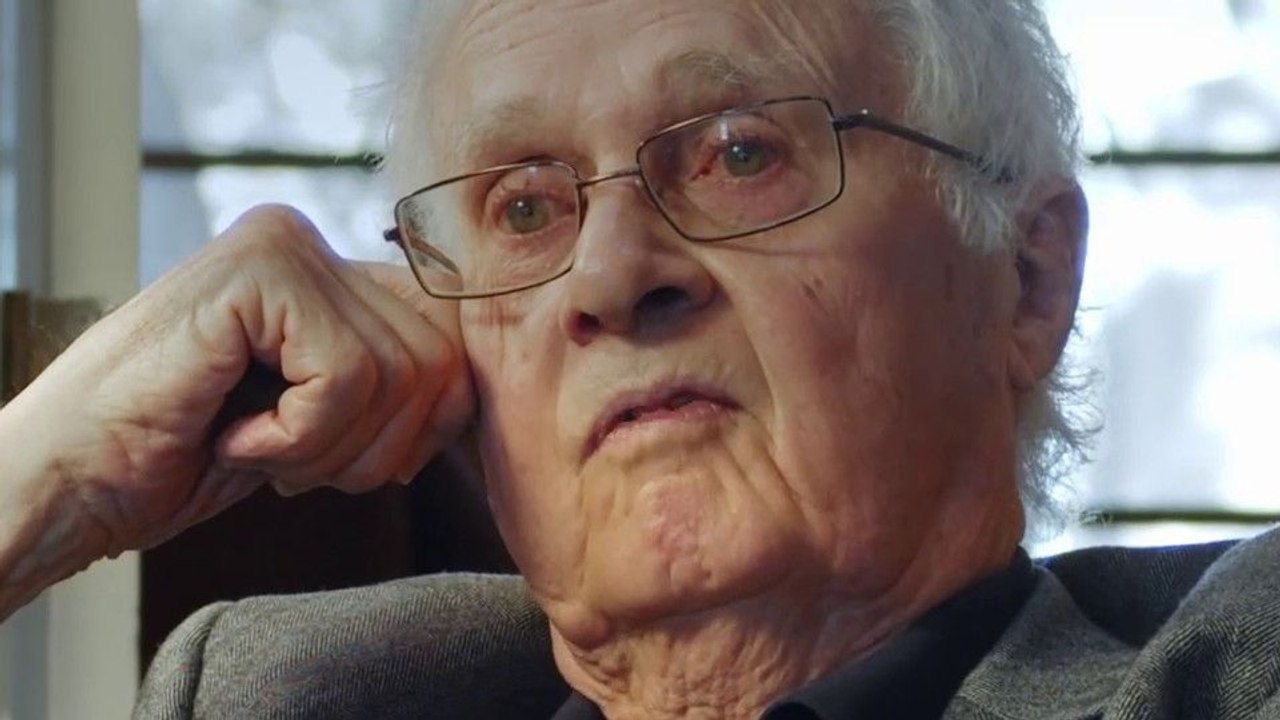 A Savage Art: The Life & Cartoons of Pat Oliphant Trailer OV