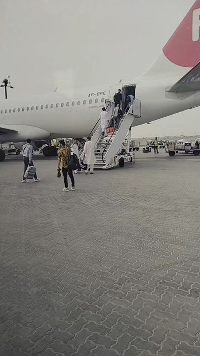 Going to Pakistan from Sharjah airport