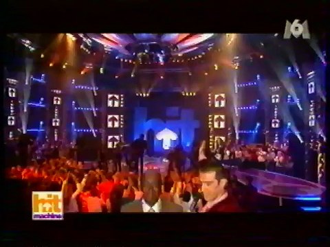 Johnny Hallyday – Hit Machine M6 (16 décembre 2002) – Ne Reviens Pas & Marie en live