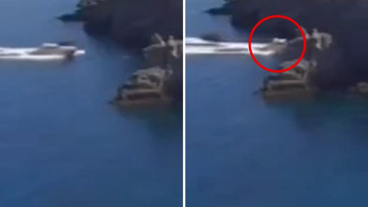 La corsa dello yacht a tutta velocità contro gli scogli a Ponza: l'incidente in un video registrato dalle telecamere di sorveglianza