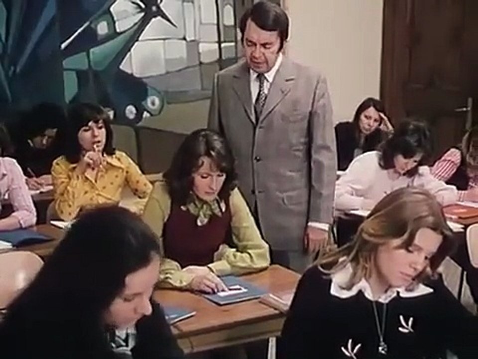 Derrick, Staffel 1, Folge 1- Waldweg