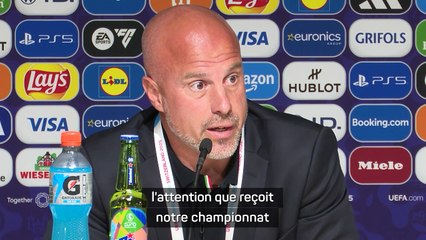 Le sélectionneur remercie Hegerberg pour ses commentaires élogieux