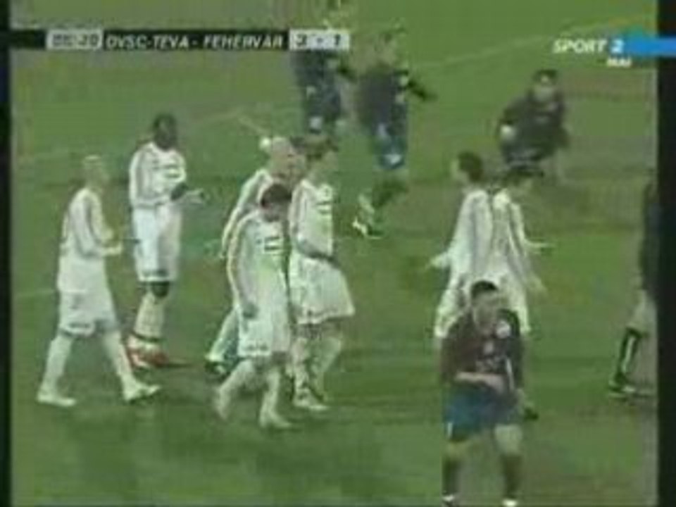 Vidéo drole but contre son camp