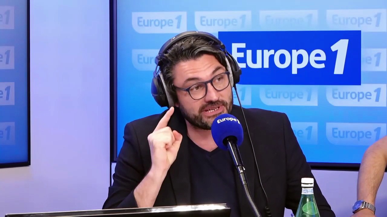 L'été 1975 : l'été indien de Joe Dassin, se hisse à la première place du hit parade