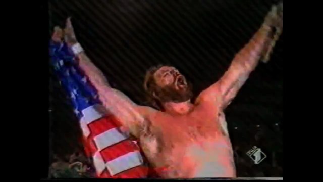 (ITA) The Iron Sheik contro Hacksaw Jim Duggan - WWF Live a Milano con Gerry Scotti (1987)