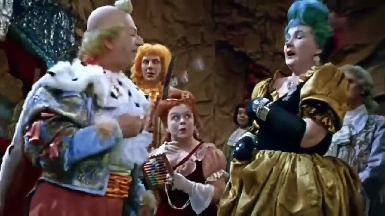 «Королевство кривых зеркал»   1963 год