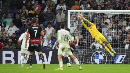Leo Román Extiende su Contrato con Mallorca Hasta 2030 🧤