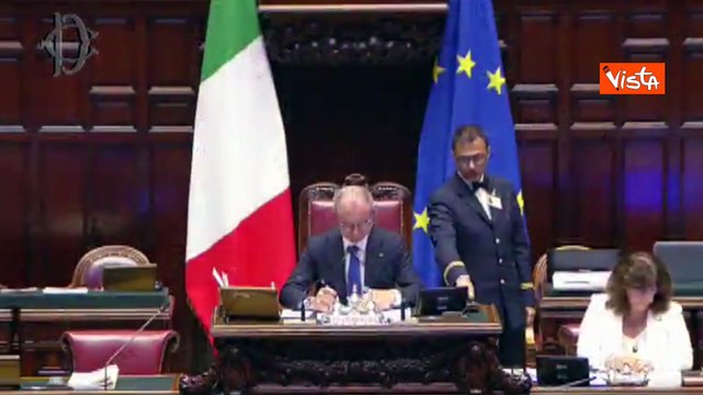 Salvini: Disagi e ritardi dovuti a cantieri aperti, massimo storico treni e passeggeri