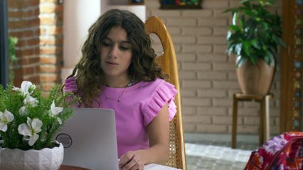 Cap 17 - Regalo de Amor  | HD