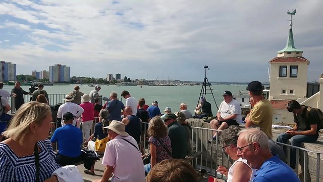 Royal Navy families cheer HMS Queen Elizabeth as beloved carrier leaves Portsmouth