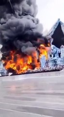 Incendio consume escenario de Tomorrowland