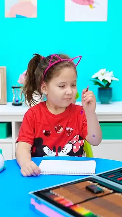 Safety_plug_for_outlets_🎈_Amazing_and_Smart_Gadgets_for_Kids_and_Parents_#shorts(360p)