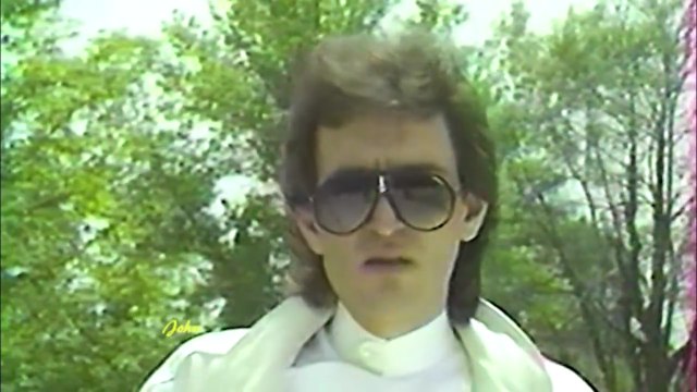 Θάλασσα Θάλασσα - Νικος Νομικός (Video 1985)