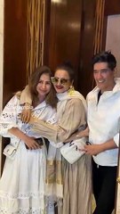 photo of the day and mannu be like yeh sabko bolte rehte ho scenes outside house number 3 manish malhotra urmila matondkar rekha.hd