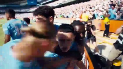 Cápsula Deportiva Manchester City firma contrato de equipamiento con Puma.