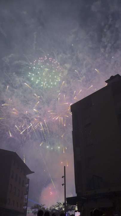 Fin feu d’artifice Aix en Provence