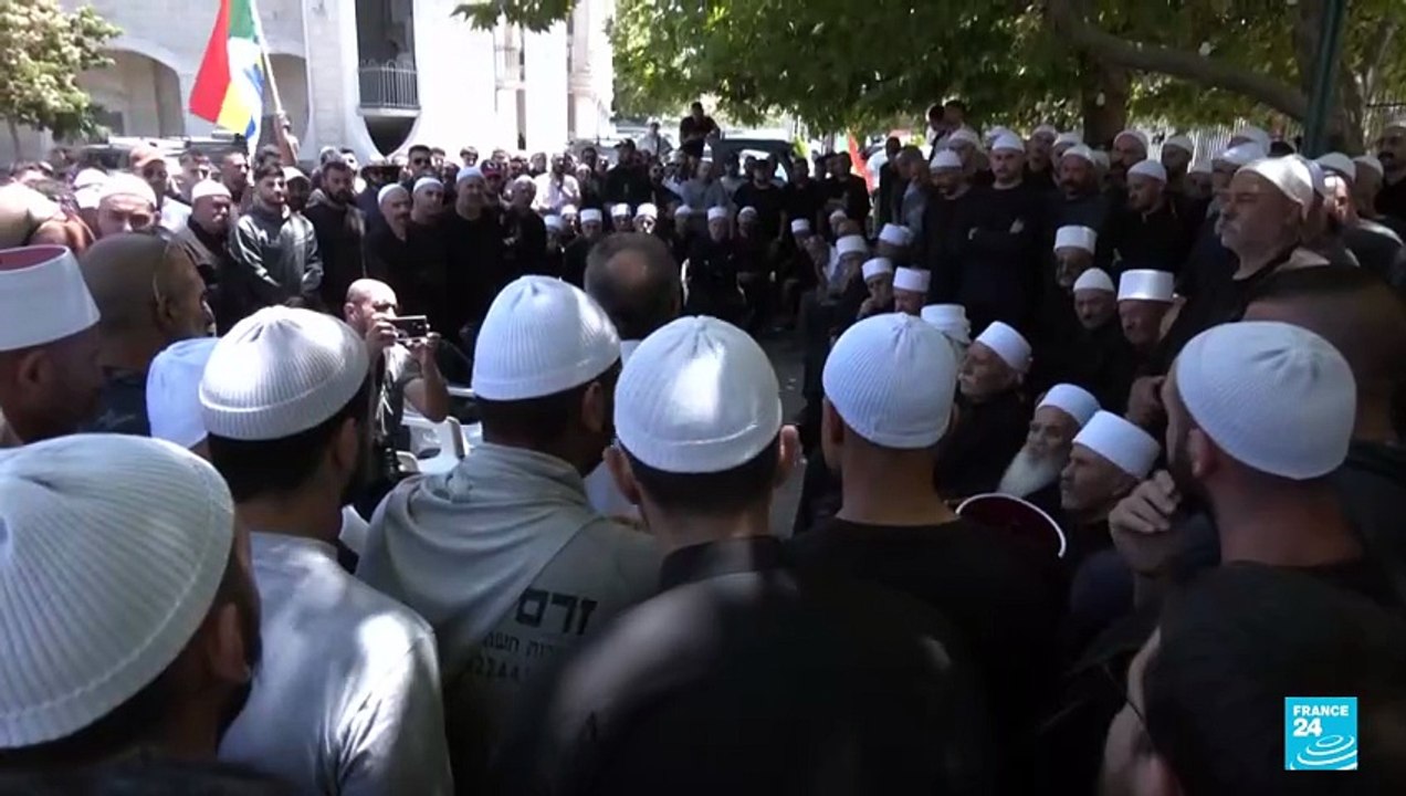 No paran los combates entre drusos y beduinos en el sur de Siria pese a llamado de alto el fuego