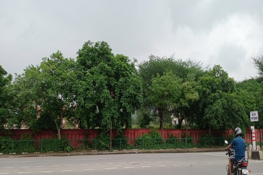 Rajasthan Weather : जयपुर में आज सवेरे भी बादल छाए, मानसूनी मेघ बरसने की संभावना