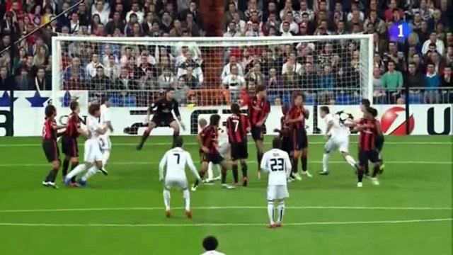 19/10/2010 Real Madrid- A.C. Milan (2-0) Champions League
