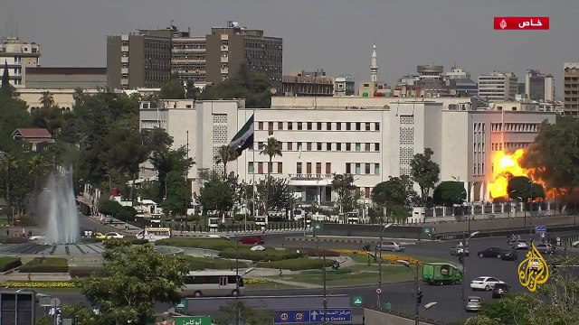 Israel has bombed the Syria’s Ministry of Defense headquarters in Damascus, launching multiple airstrikes. Three of the strikes also targeted areas near the presidential palace in the capital.