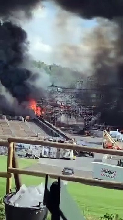 VIDEO: Incendio destruyó el escenario principal de Tomorrowland en Bélgica