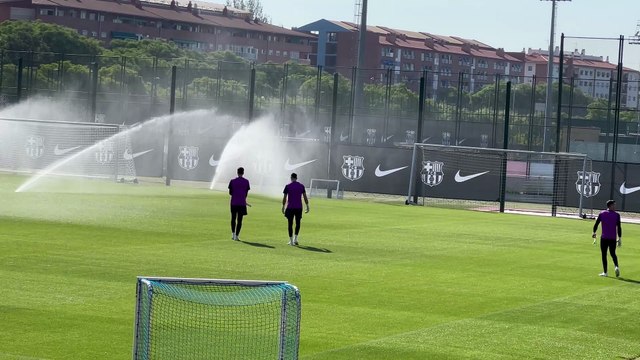 Joan García y Szczesny salen juntos a entrenar e Iñaki llega rezagado