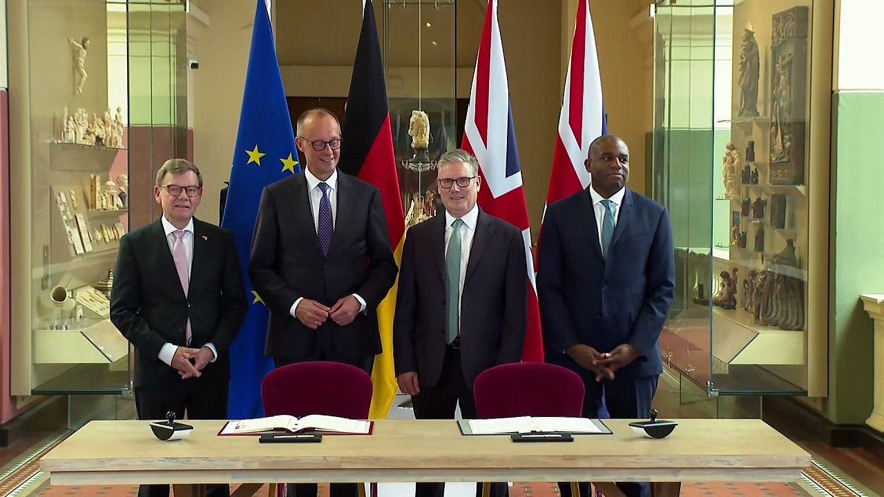 Starmer and Merz sign historic UK-Germany treaty