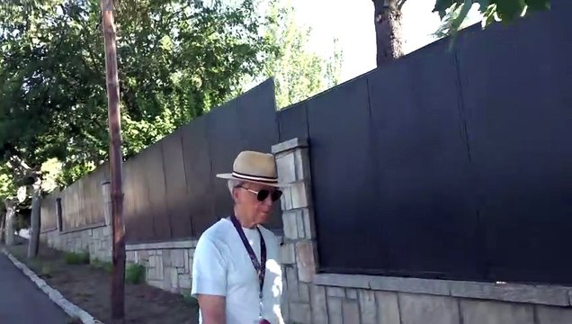 José Ortega Cano, lesionado y muy esquivo, reaparece muy serio en plena guerra judicial entre Gloria Camila y Tamara, hermana de Michu
