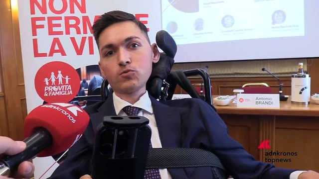 Fine vita, l'attivista Emmanuel Stoica: Investire risorse per la morte non è civiltà